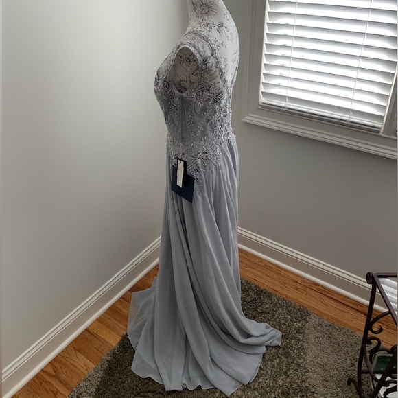 Madeline Gardner New York MOB Maxi Dress🔥 NWT 🔥 - Picture 6 of 11